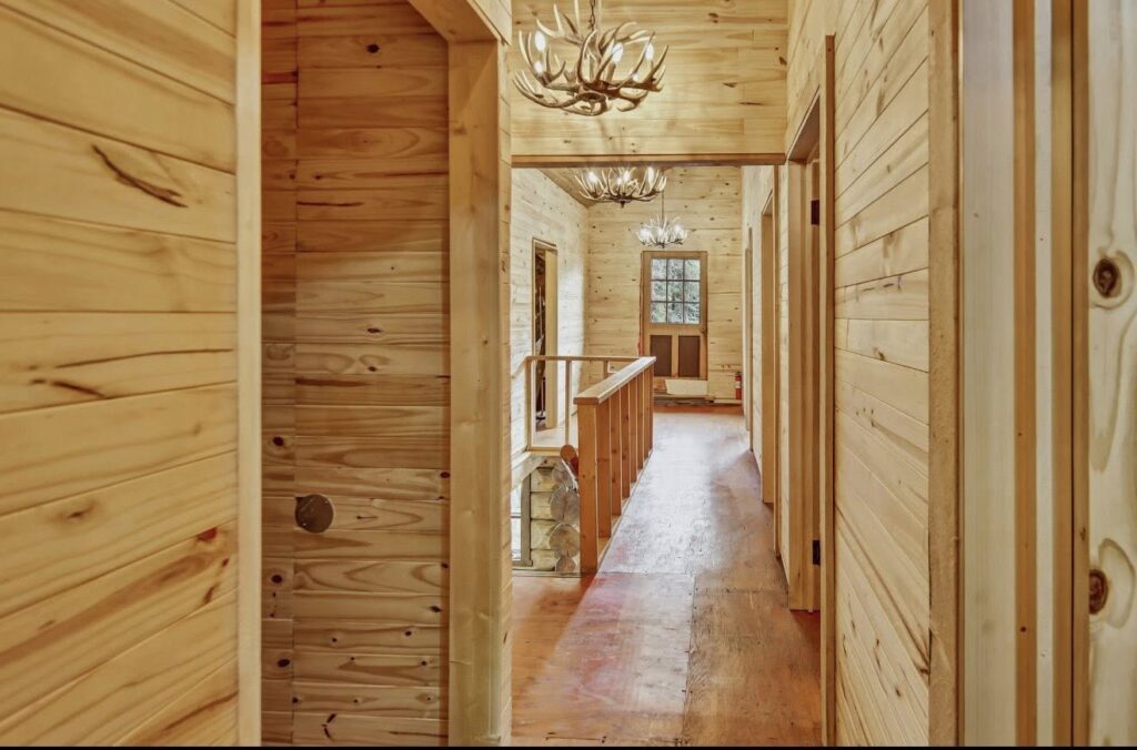 comfortable lodging near Kamuchawie Lake