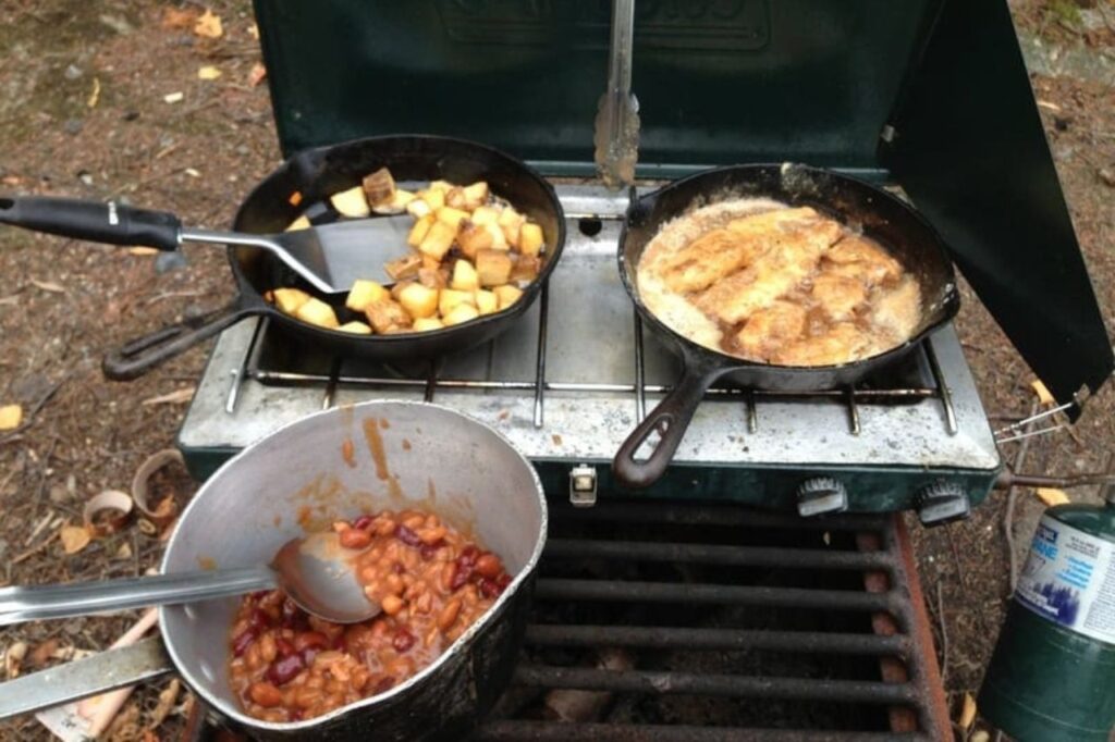 Shore Lunch on Guided Bakers Narrows Lodge Fishing Trips